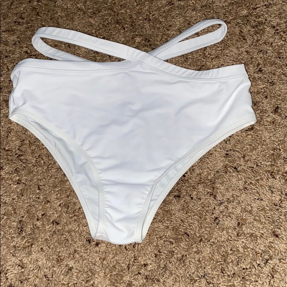 Bikini bottoms